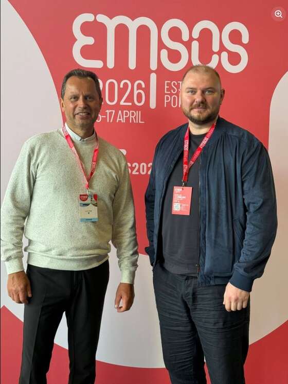 EMSOS 2026 participants at the congress backdrop